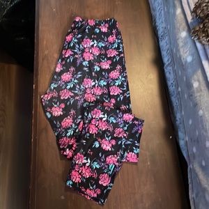 Sweetlegs leggings plus size
